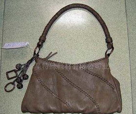 编织艺术 手挽、腰带与绳带的多功能应用